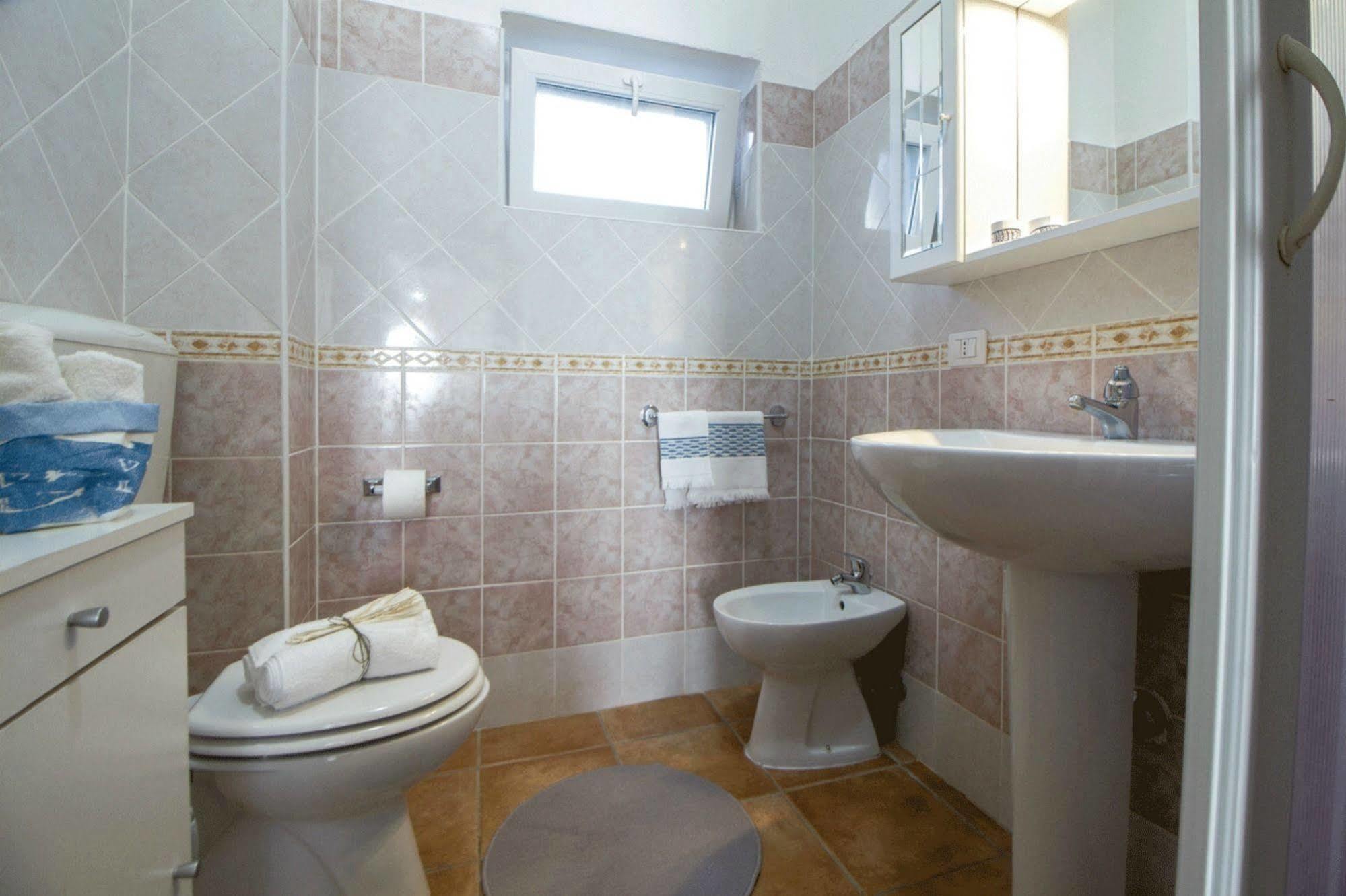 Casa Vacanze Cau - Viale Europa Alghero Exteriör bild